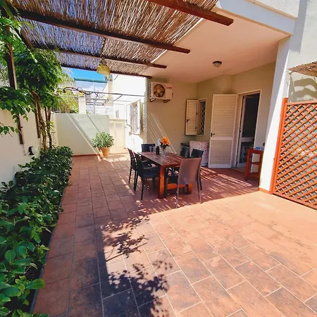 Holiday home Residenza Smeraldo In Baia *