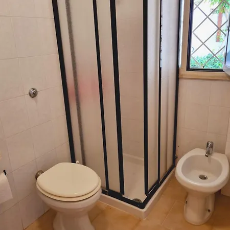 Residenza Smeraldo In Baia