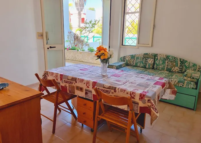 Residenza Smeraldo In Baia Ferienhaus