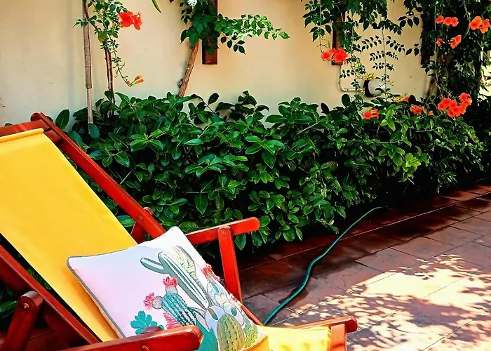 Residenza Smeraldo In Baia Ferienhaus